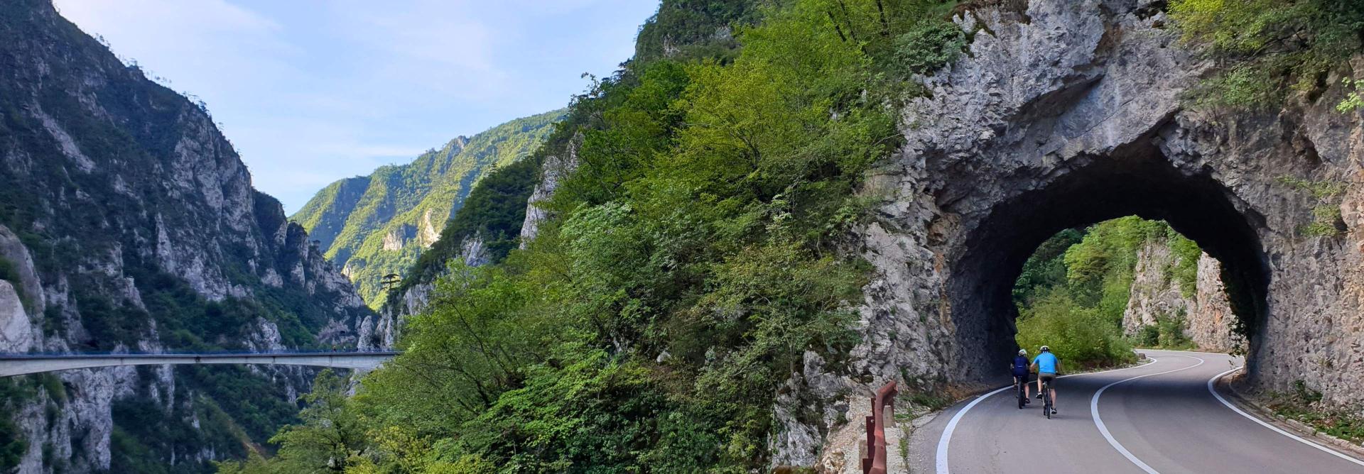 Bosnia & Montenegro Cycle